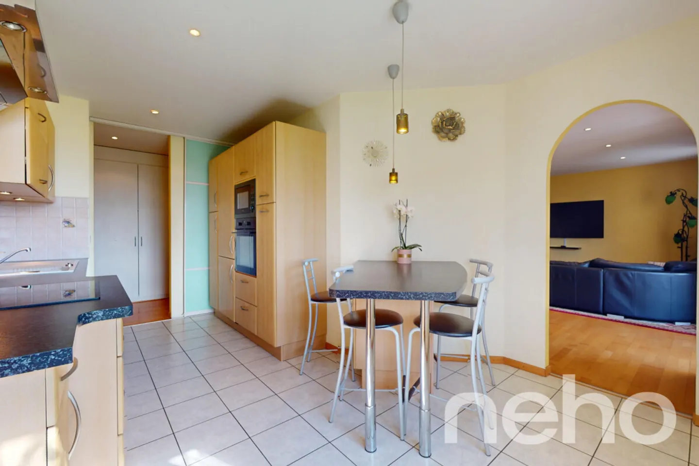 Comfort, spazio e vista mozzafiato sul lago? Ideale per una famiglia - Foto 7 di 13