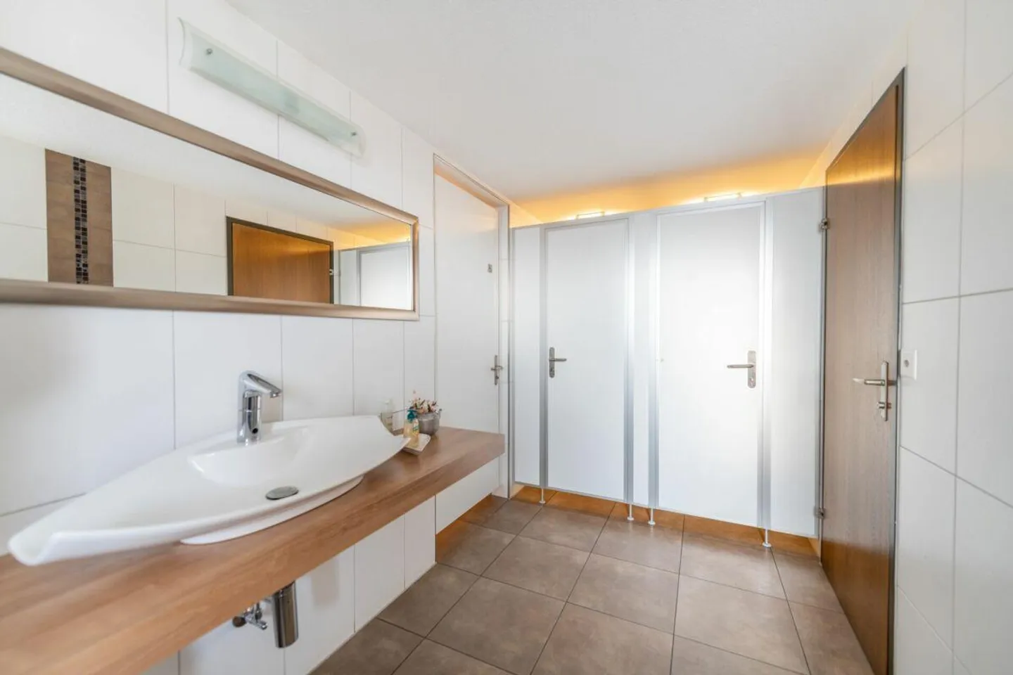 La tradition rencontre l'avenir : le restaurant Rebstock attend votre vision - Photo 17 sur 30