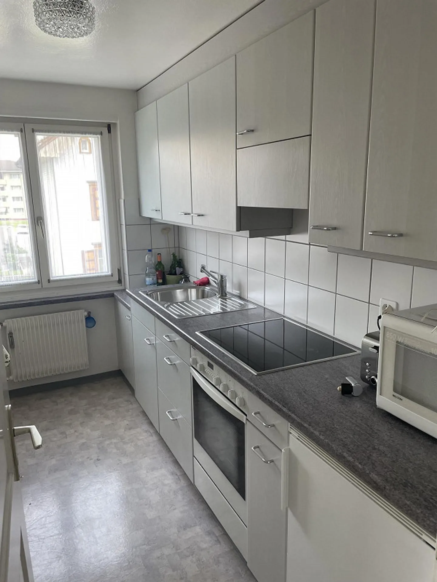 3 Room Apartment 2nd Floor - Photo 2 of 11