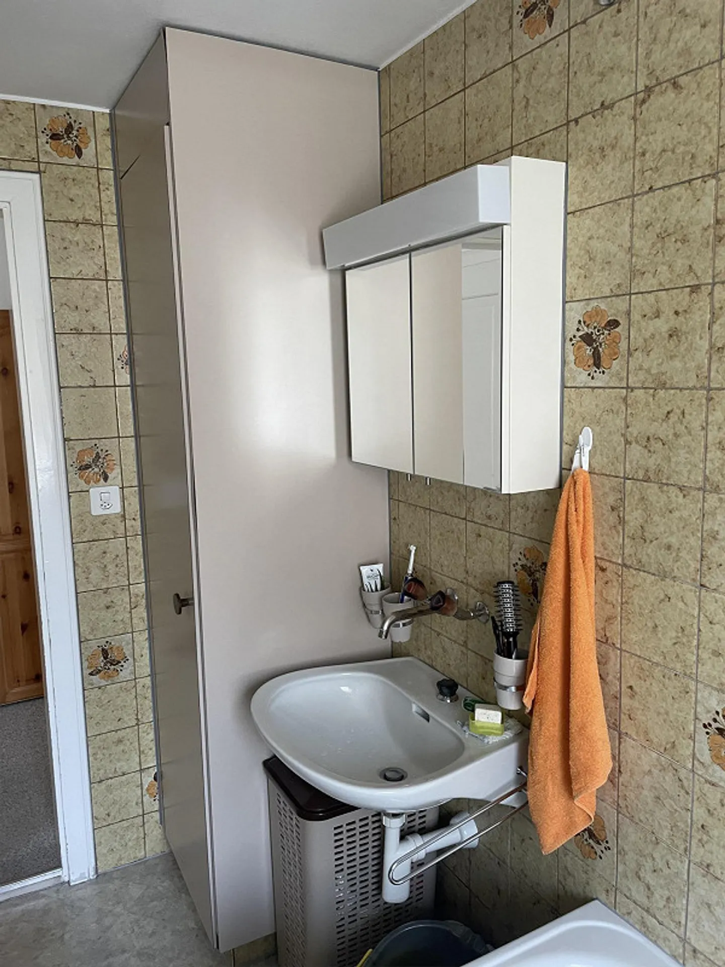 3 Room Apartment 2nd Floor - Photo 3 of 11