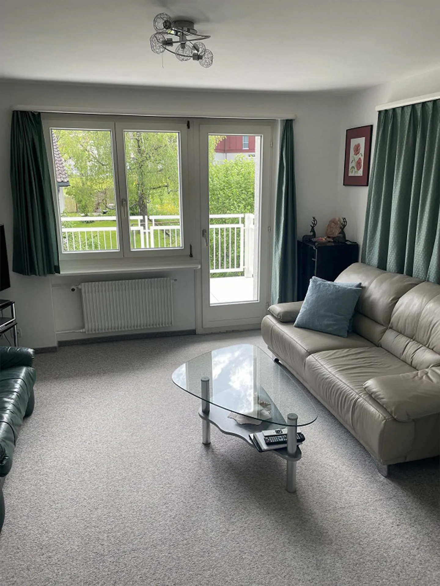 3 Room Apartment 2nd Floor - Photo 7 of 11