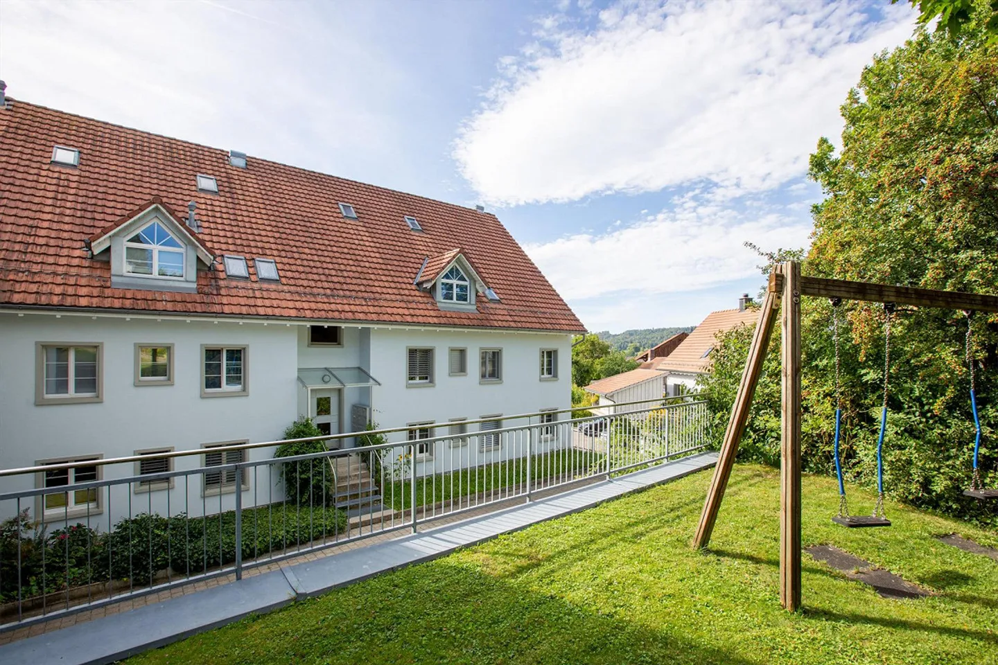 Charmante et calme appartement de 3,5 pièces avec patio à Fr... - Photo 1 sur 10