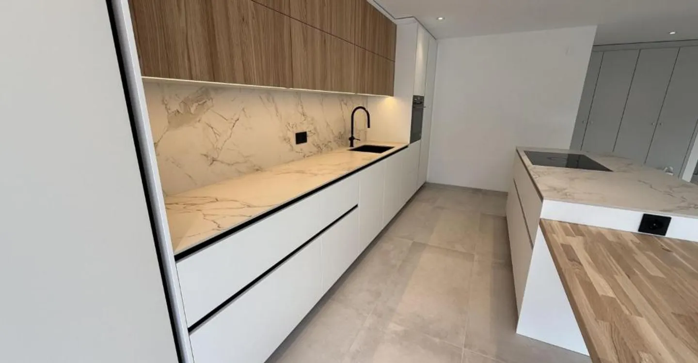 Nouvel Appartement Attique - Photo 3 sur 8