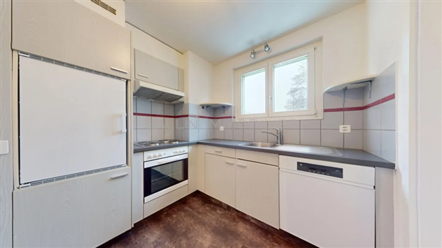 Bel appartement de 4,5 pièces dans la résidence - Photo 5 sur 9