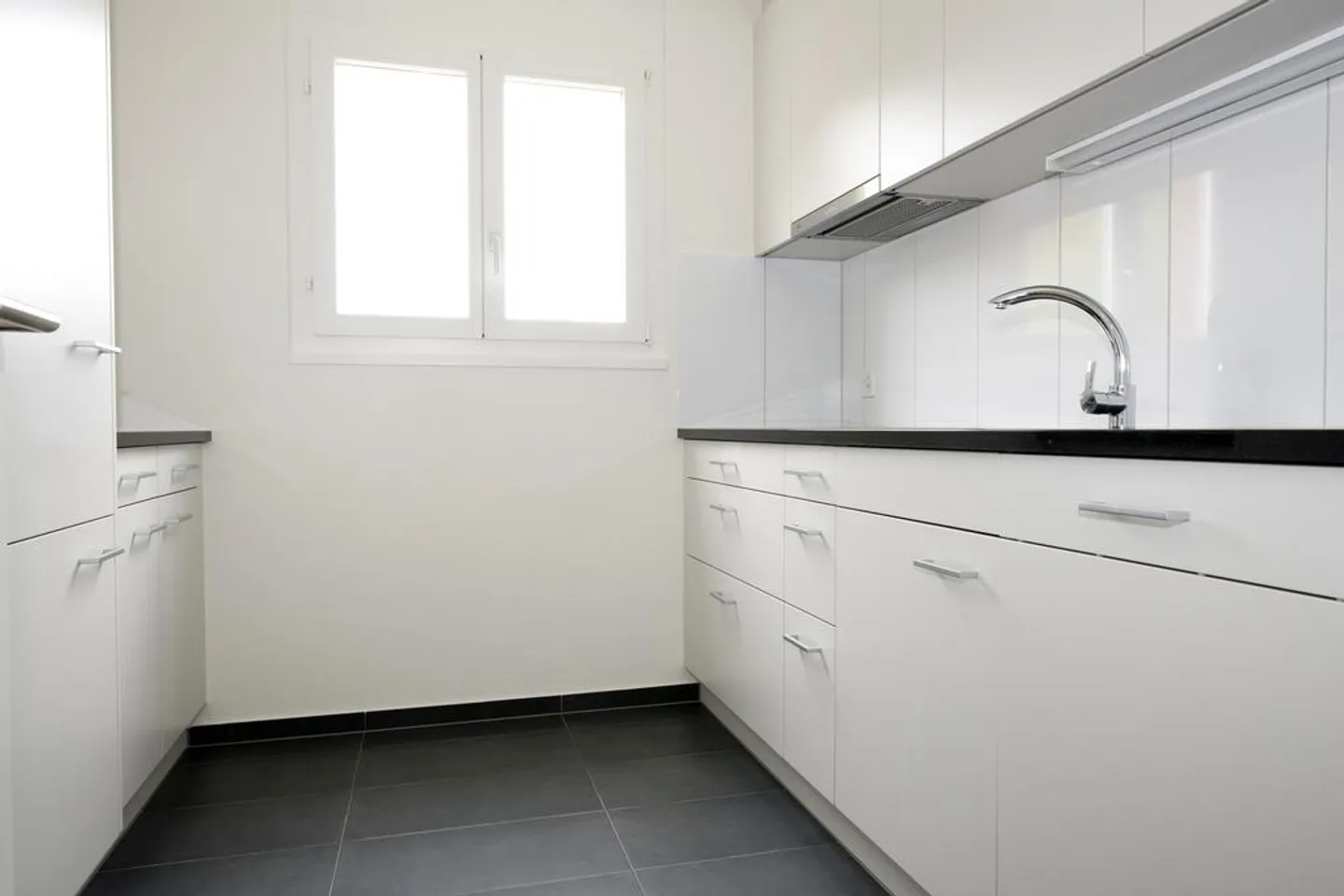 Duplex for rent - Photo 3 of 12