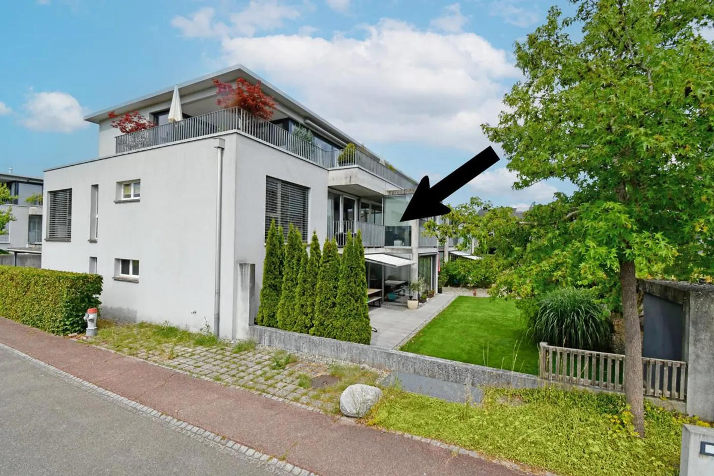 Room to Live - Photo 2 of 12