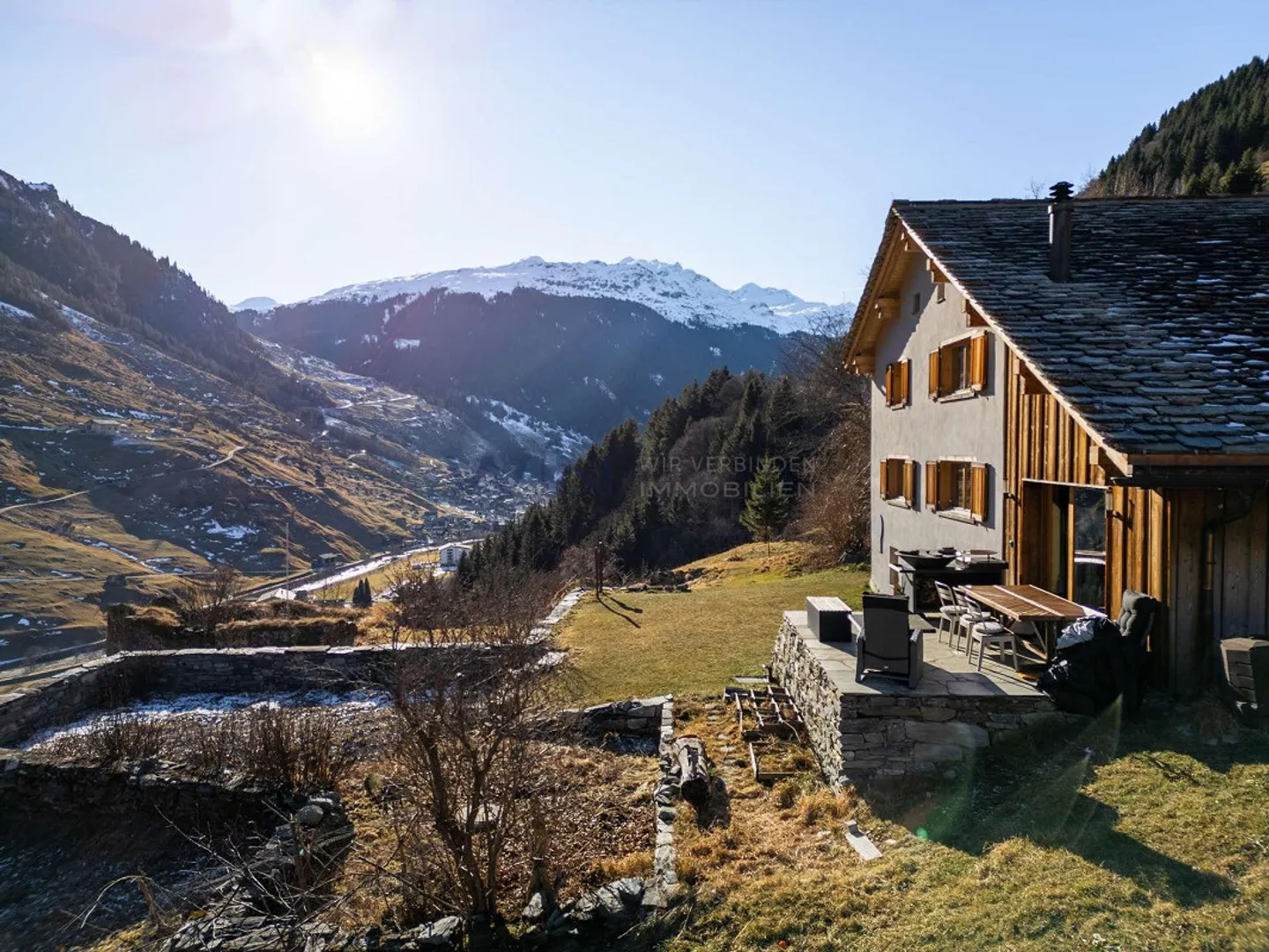 Alpine Luxushaus mit modernem Touch - Foto 4 von 10