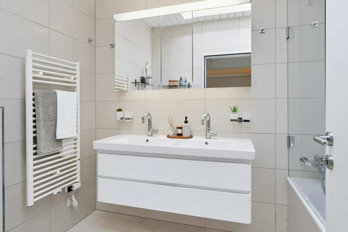 Exclusive 6½-room single-family house including a granny flat - Photo 5 of 13