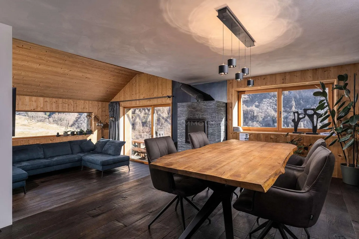 Alpine Luxushaus mit modernem Touch - Foto 7 von 10