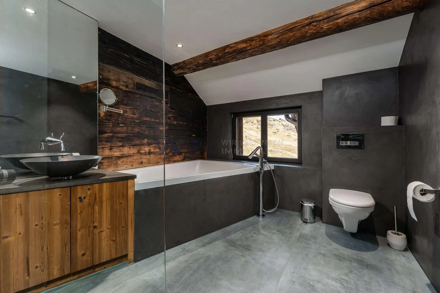 Alpine Luxushaus mit modernem Touch - Foto 10 von 10