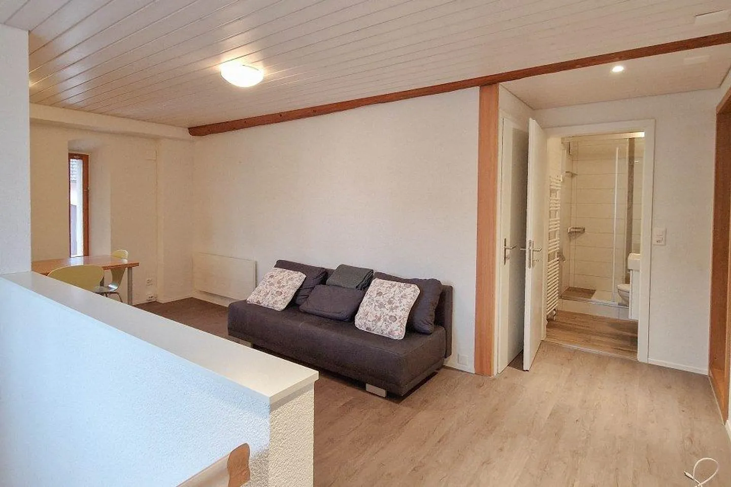 Cozy 2.5 Room Apartment in the Old Village Center - Photo 2 of 11