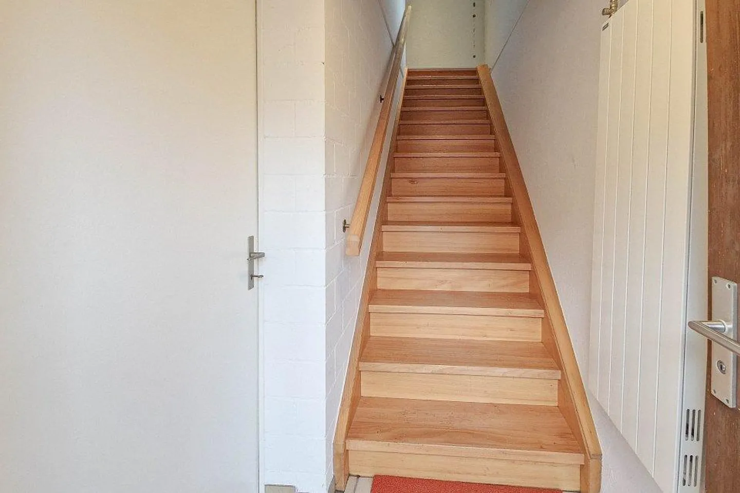 Cozy 2.5 Room Apartment in the Old Village Center - Photo 10 of 11