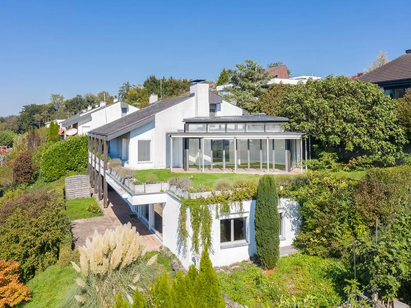 Wunderschönes Familienhaus mit Aussicht - Foto 1 von 13