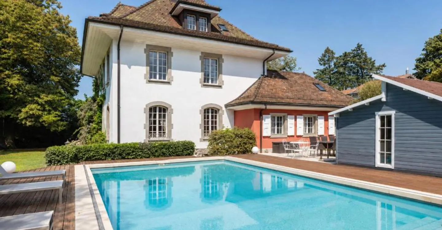 Villa de caractère avec piscine - Photo 1 sur 12