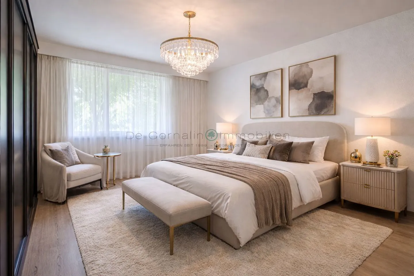 Charming Family Townhouse - Photo 4 of 13