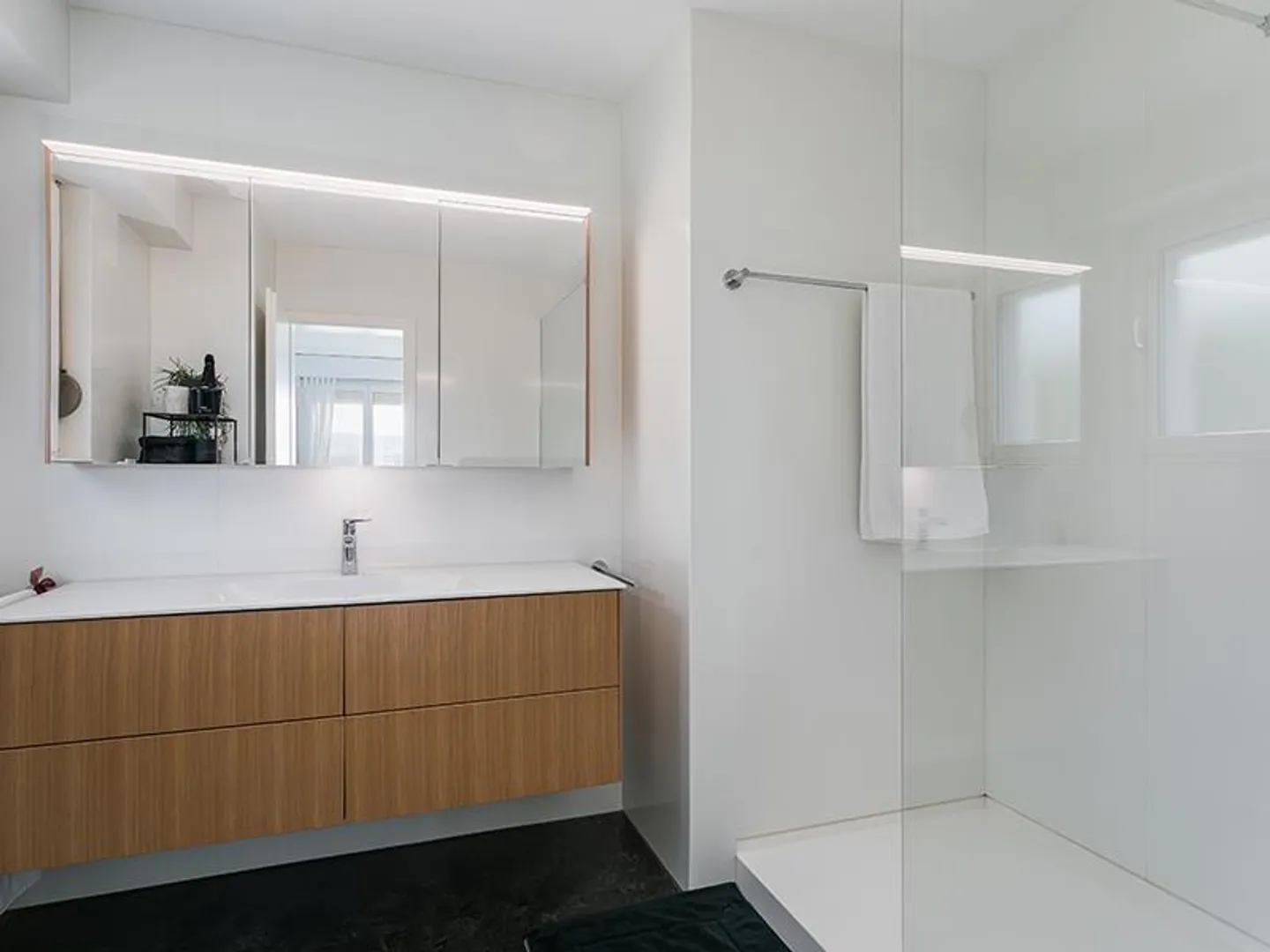 Wunderschönes Familienhaus mit Aussicht - Foto 9 von 13