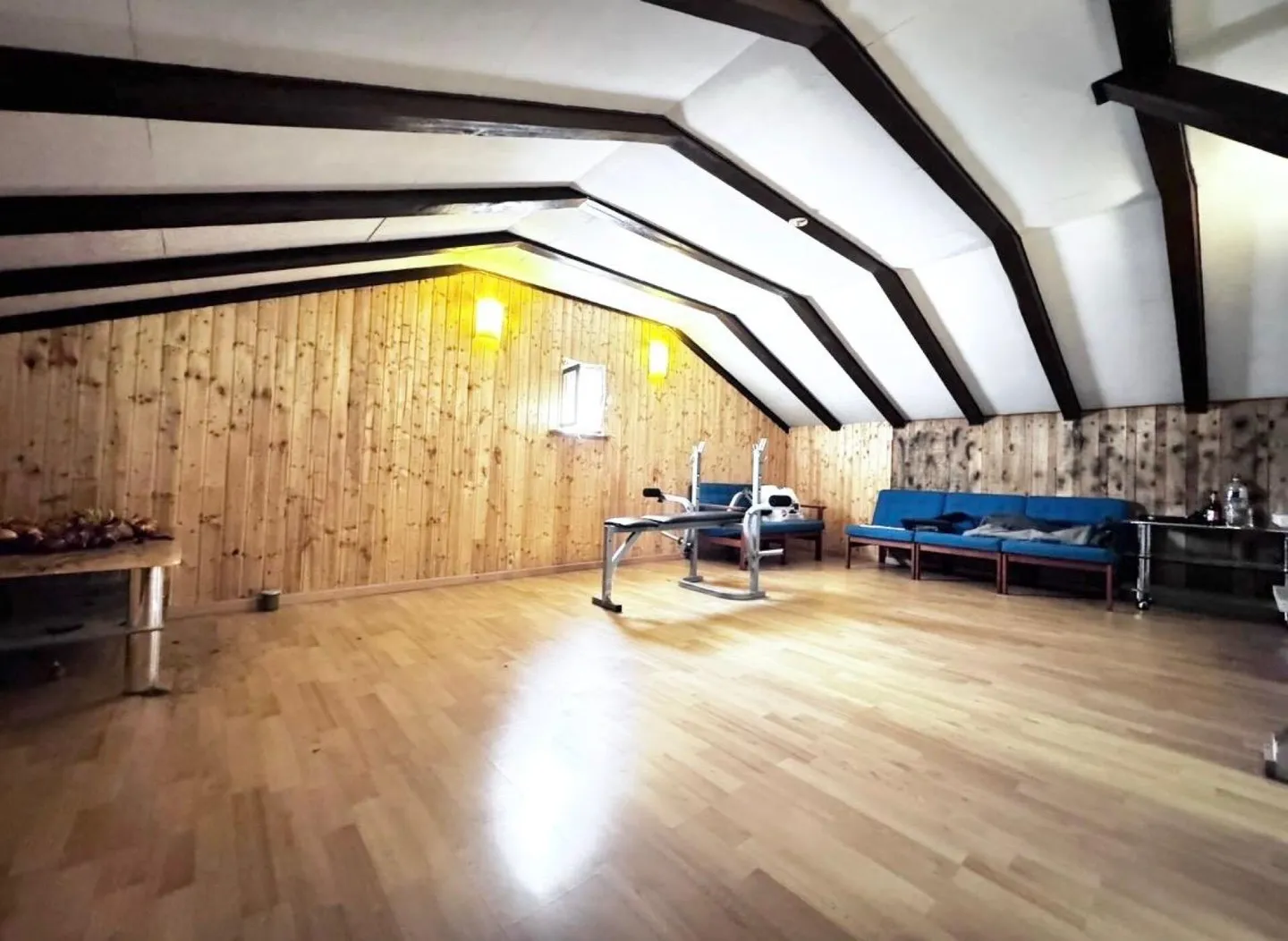 Maison individuelle de 4,5 pièces avec terrain de 580 m², garage et beaucoup de potentiel - Photo 15 sur 24
