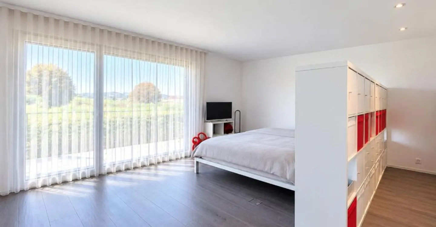 Villa d'exception bénéficiant d'une situation privilégiée aux portes de Bulle - Photo 7 sur 10