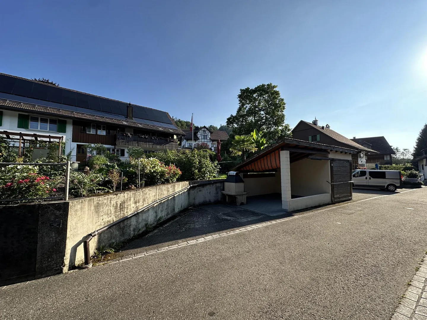 HISTORISCHES FLARZHAUS mit grosser Scheune und Ausbaupotenzial - Foto 5 von 16