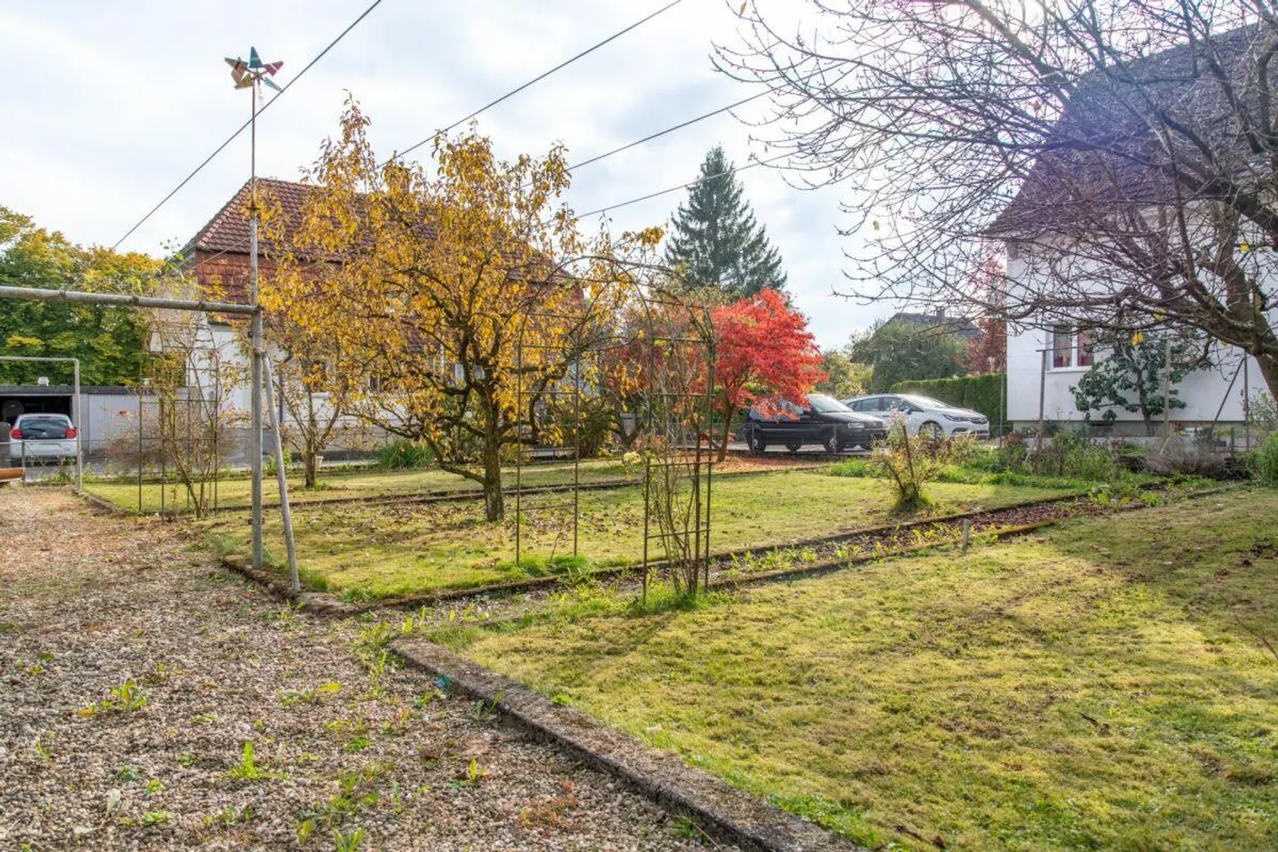 Casa bifamiliare attraente con grande giardino - ideale per famiglie... - Foto 22 di 28