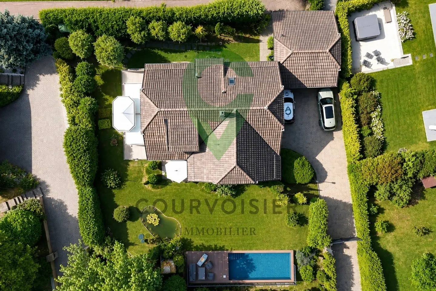 Elegante Casa Familiare con Piscina - Foto 14 di 14