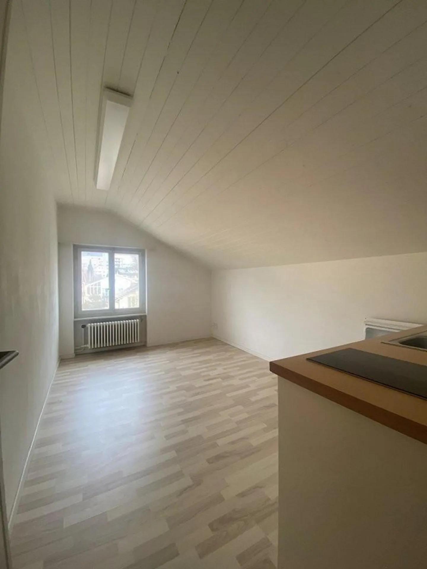 Appartement mansardé de 2 pièces - Photo 5 sur 7