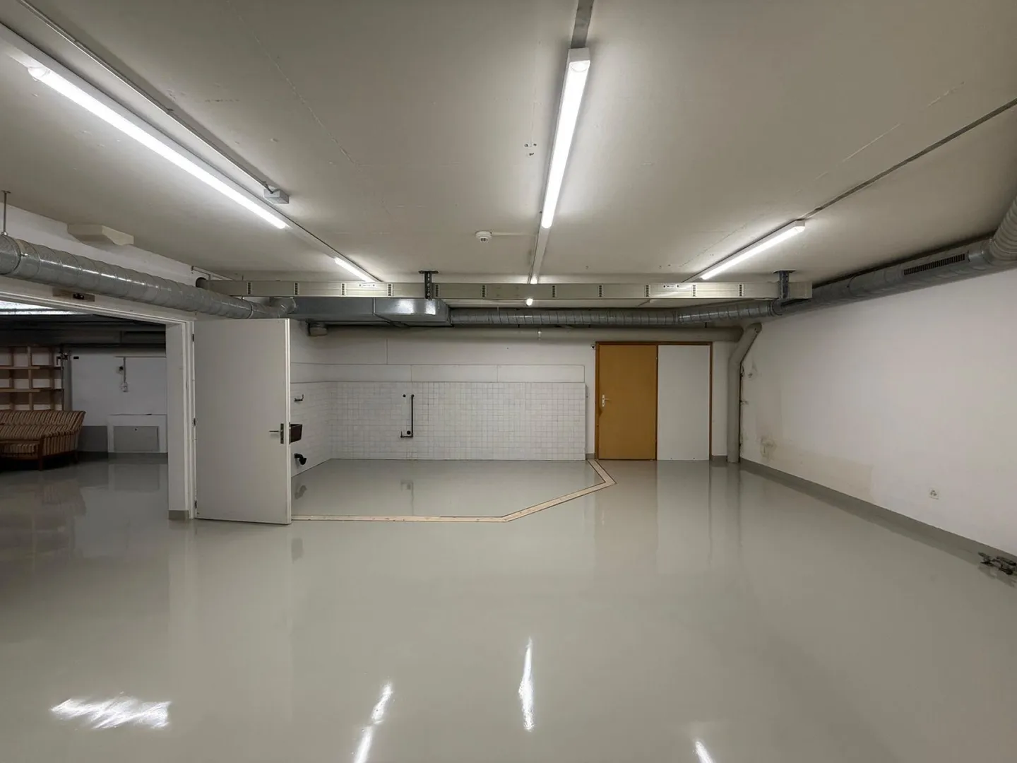 Spazio commerciale / di stoccaggio nel centro di Burgdorf - Foto 3 di 5