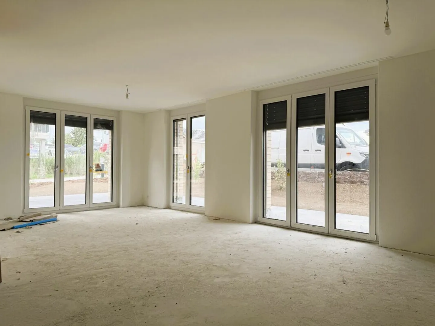 Modern Ground Floor Apartment - Photo 9 of 15