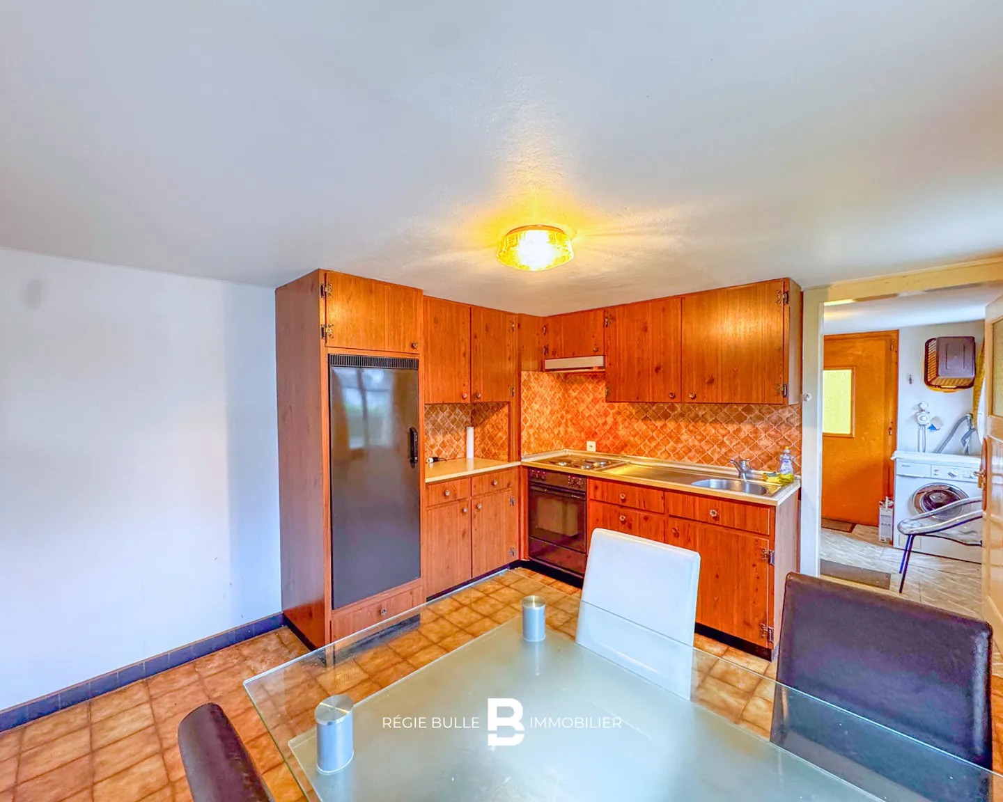 A plot of land, up to 6 apartments -- the opportunity is here. - Photo 5 of 9