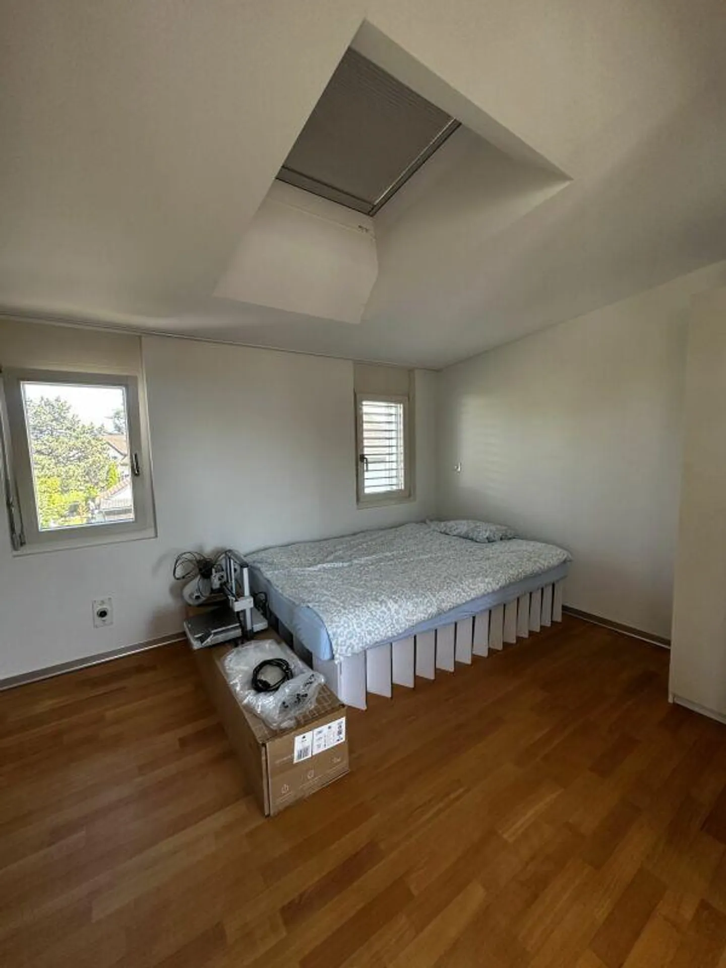 Maison de rangée dans un quartier résidentiel central et ensoleillé - Photo 5 sur 6
