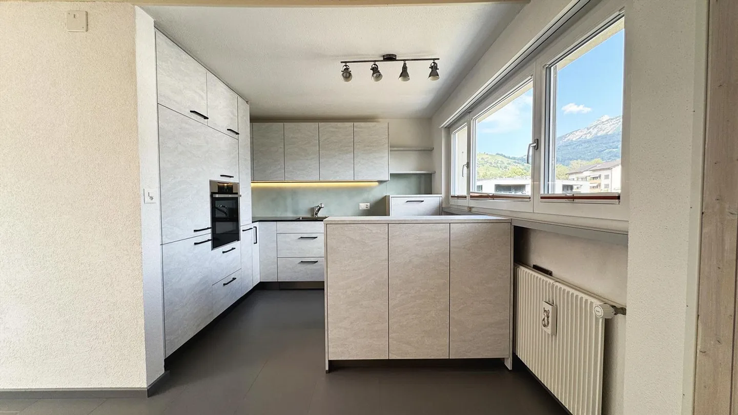 Geräumige Dachwohnung - Foto 6 von 22