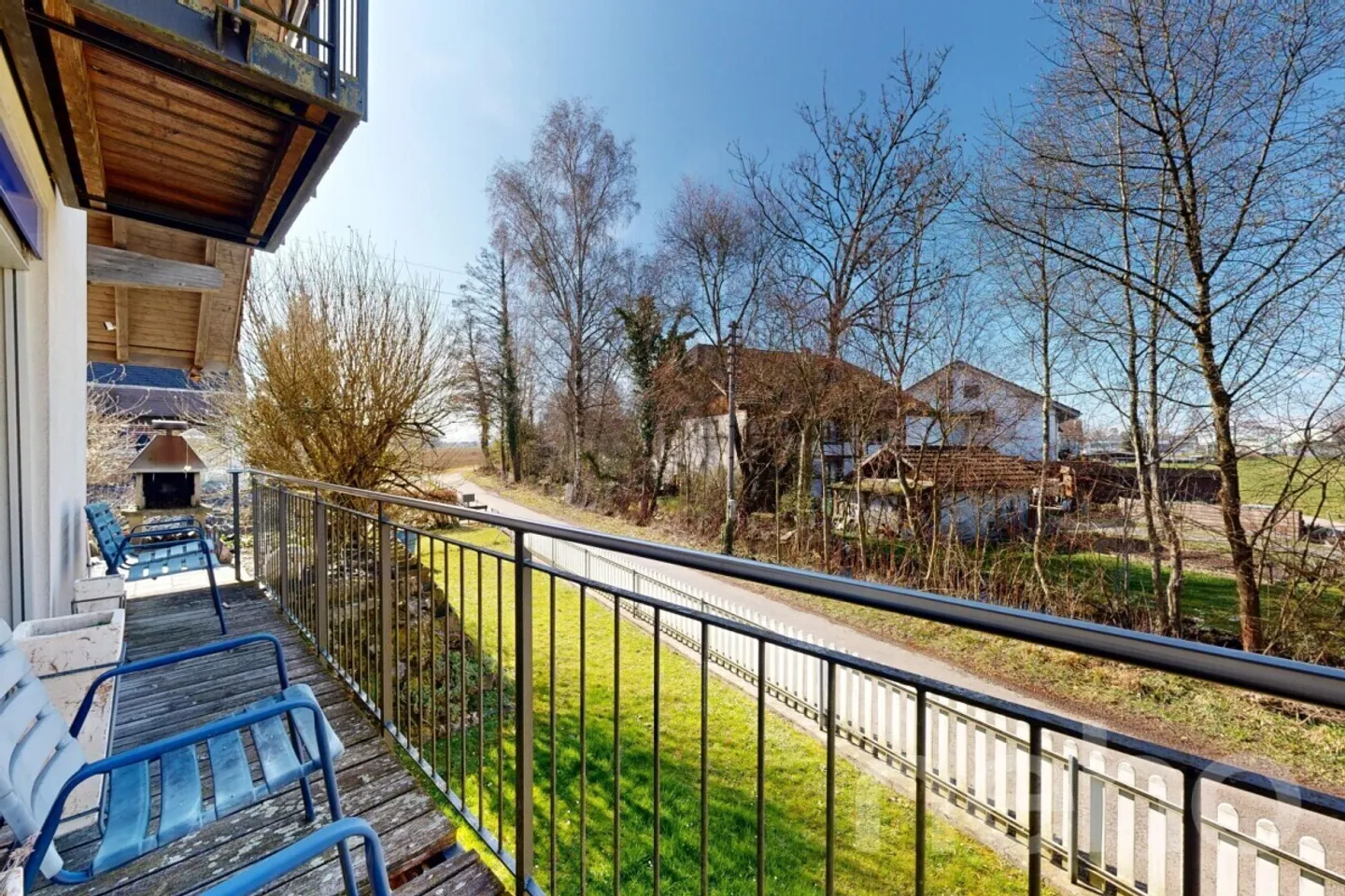 Grosszügiges Familienhaus mit Garten - Foto 12 von 12