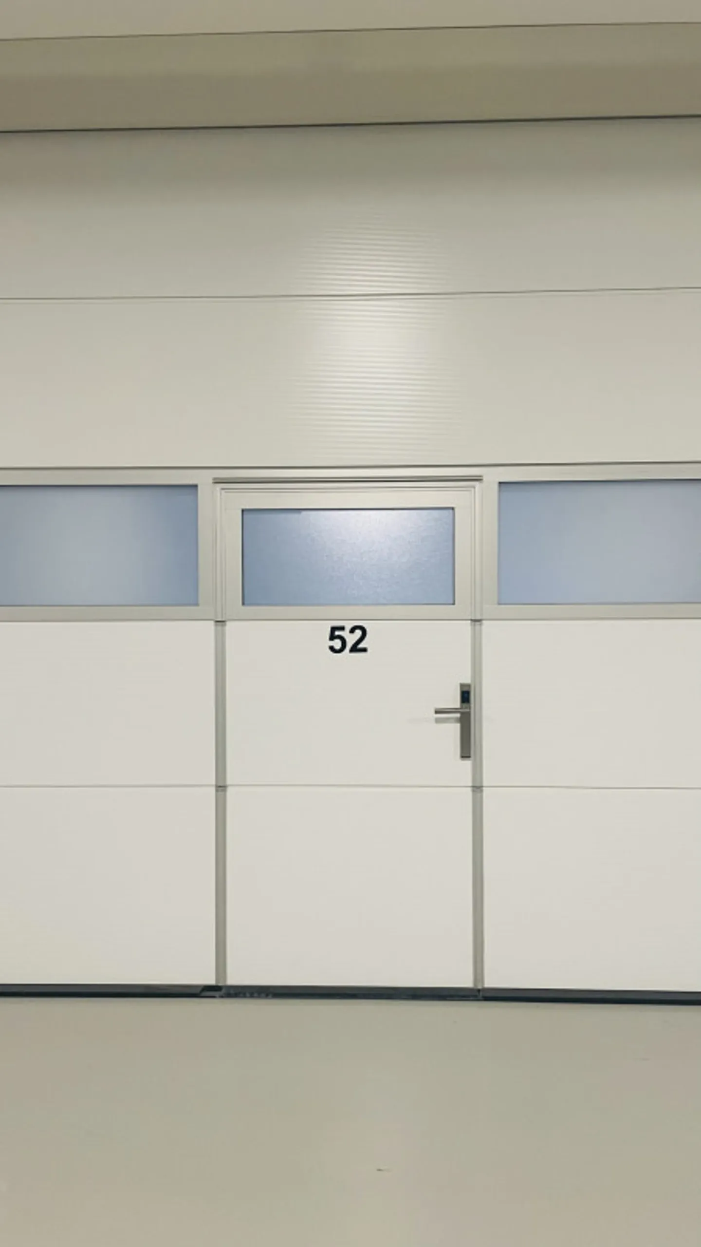Box funzionale di 49m2 in affitto a Villeneuve - Foto 3 di 3
