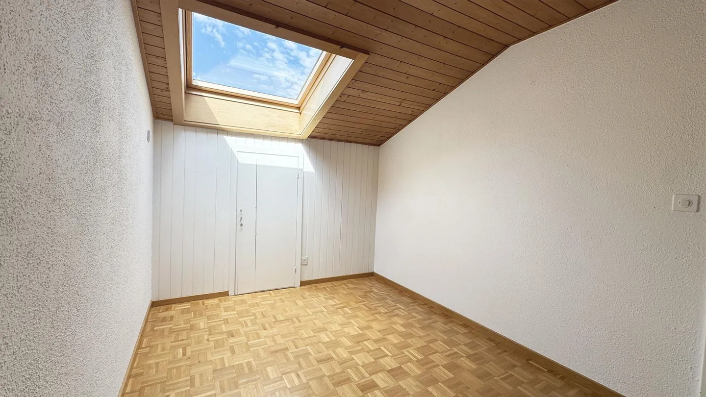 Geräumige Dachwohnung - Foto 11 von 22