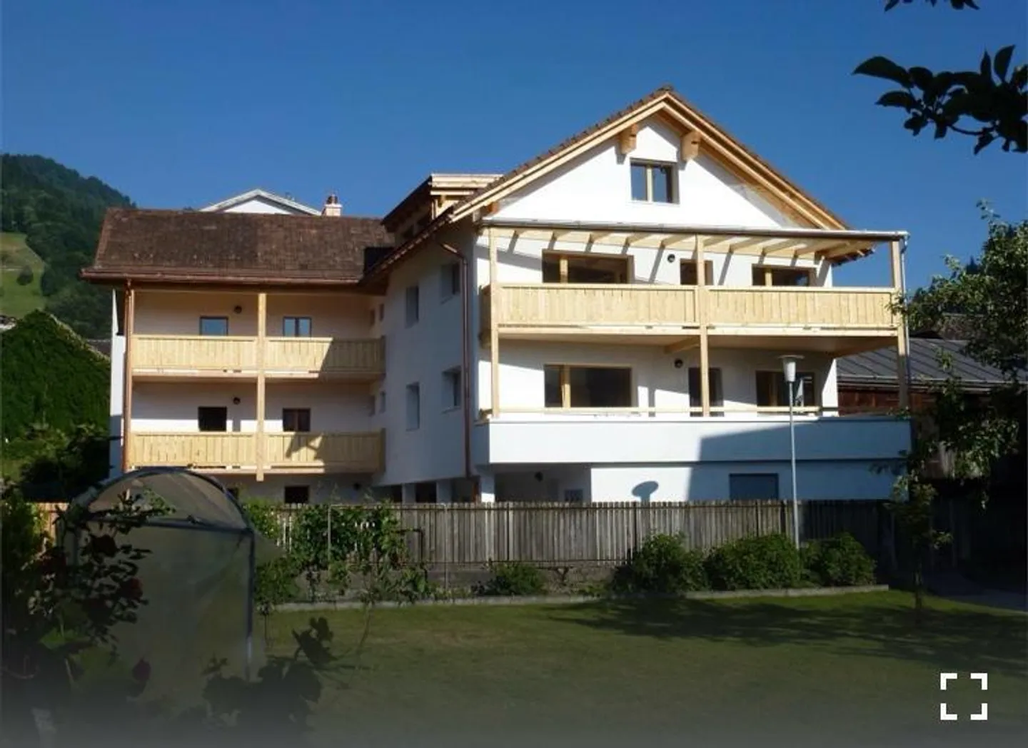 Appartement en duplex spacieux de 4,5 pièces dans un emplacement central à Schiers GR - Photo 16 sur 18