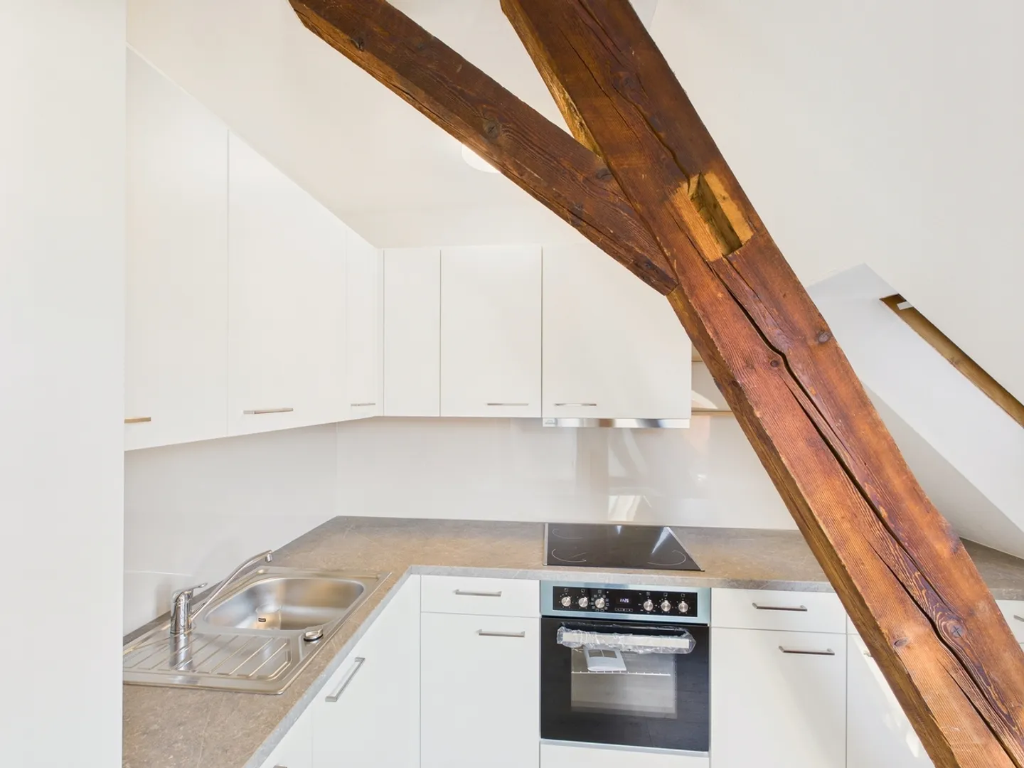 Appartamento duplex di 2 camere modernizzato a Basilea - Foto 5 di 12