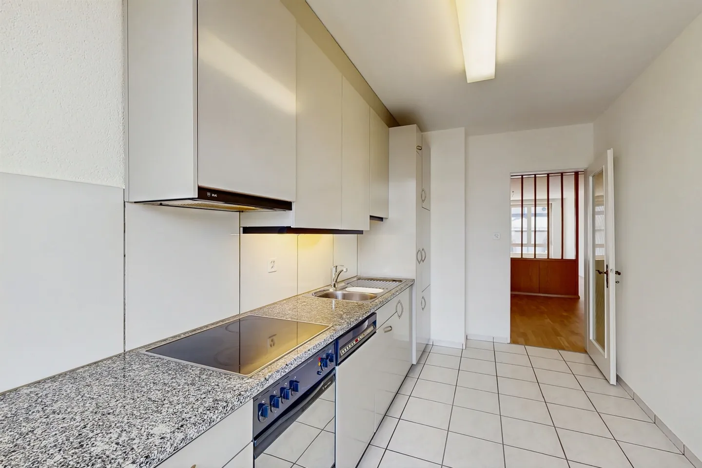 Tellement d'espace au cœur de Bâle - 150m2 à Claraplatz - Photo 4 sur 10