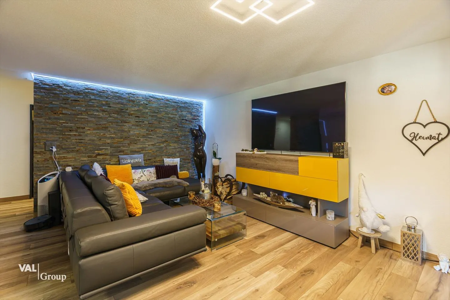 Attraktive Wohnung an bevorzugter, erhöhter Lage - Foto 1 von 13