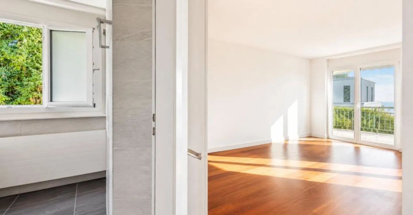 Family apartment with lake view - Photo 7 of 12