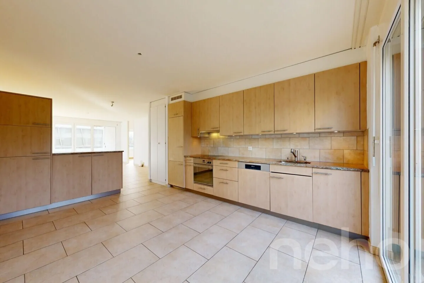 Appartement avec grande terrasse et passage - Photo 7 sur 12