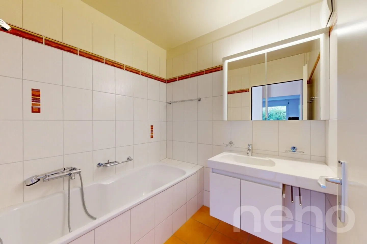 Appartement avec grande terrasse et passage - Photo 11 sur 12