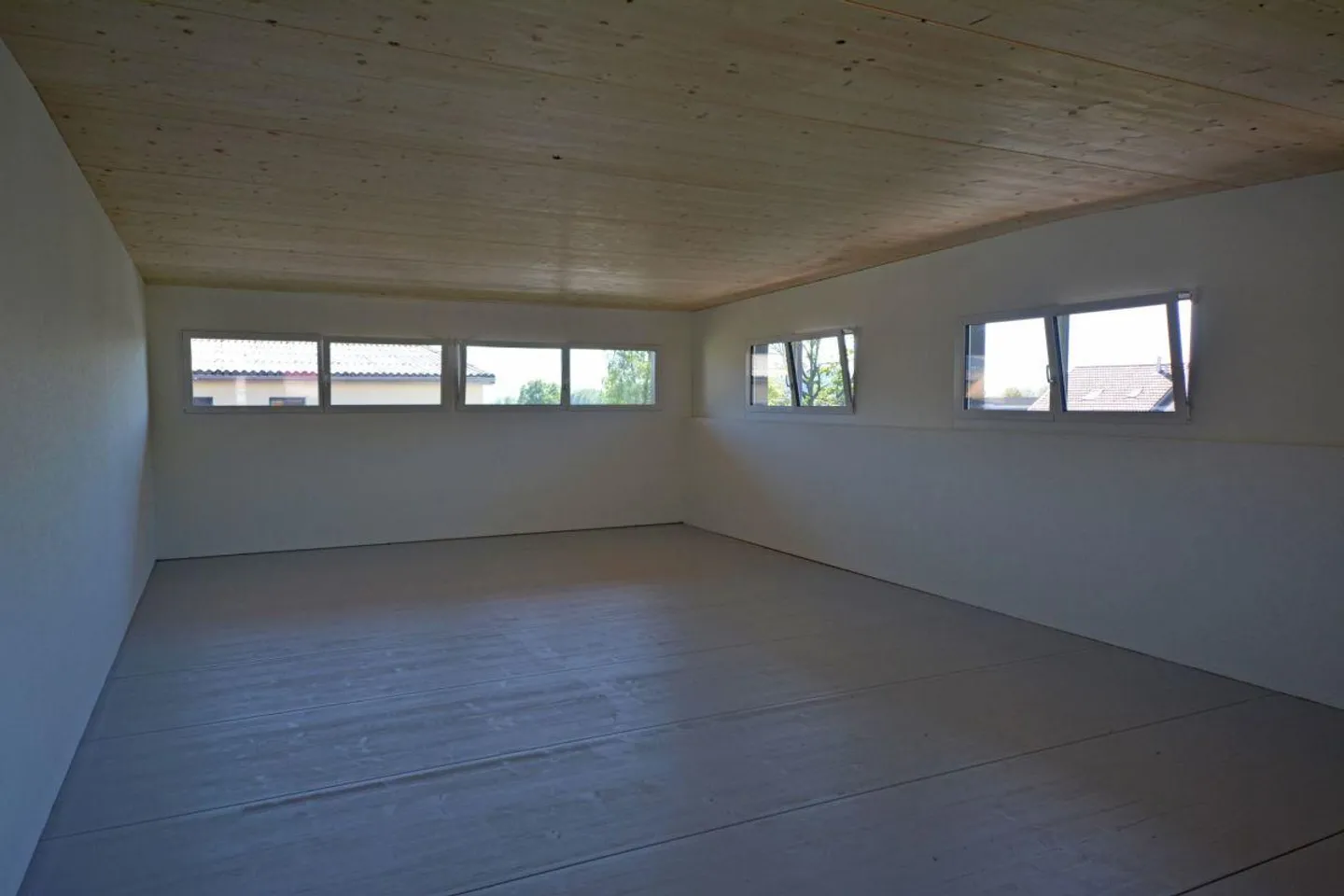 Atelier/Studio 60 m2 in Uznach zu vermieten - Photo 2 of 8