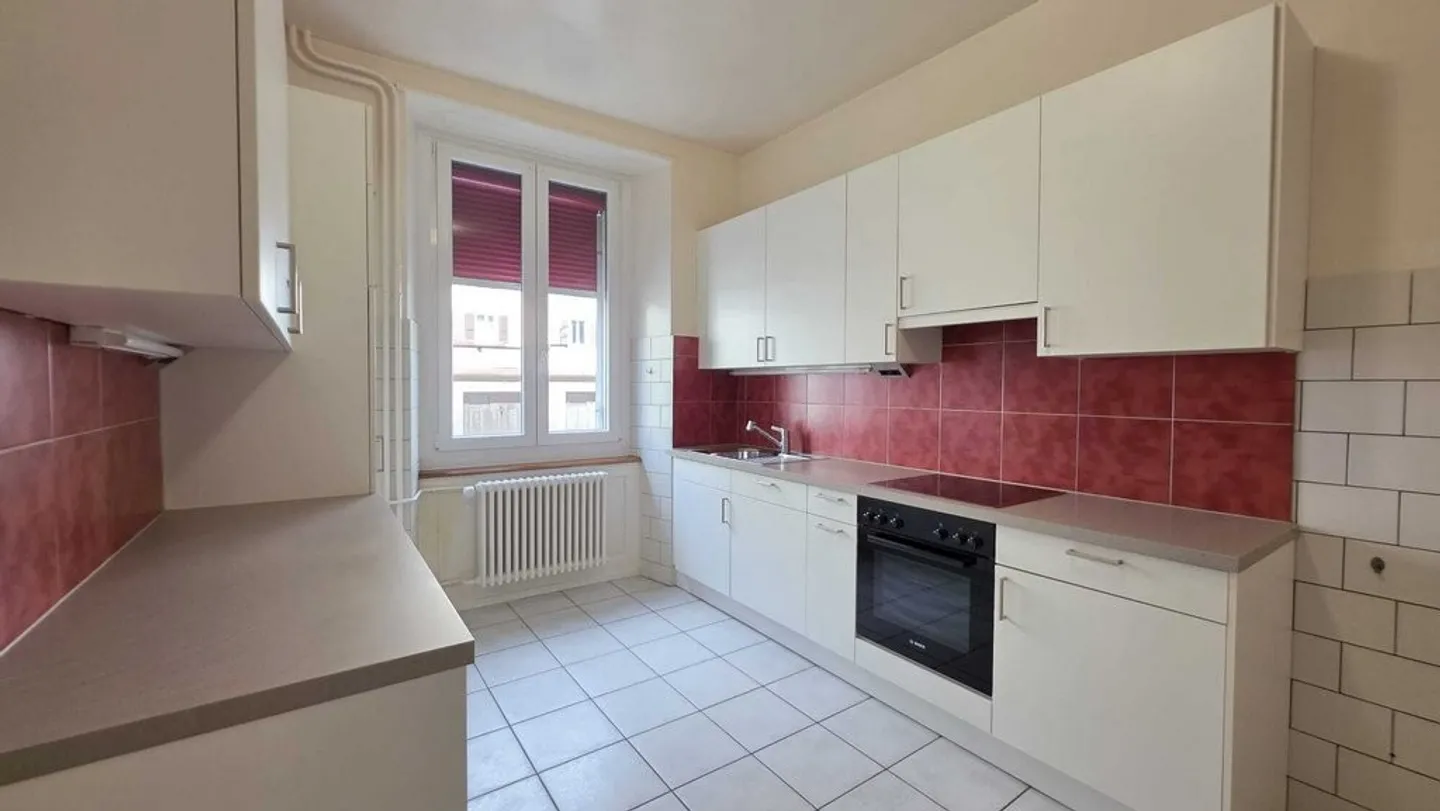 Appartement spacieux avec jardin - Photo 2 sur 11