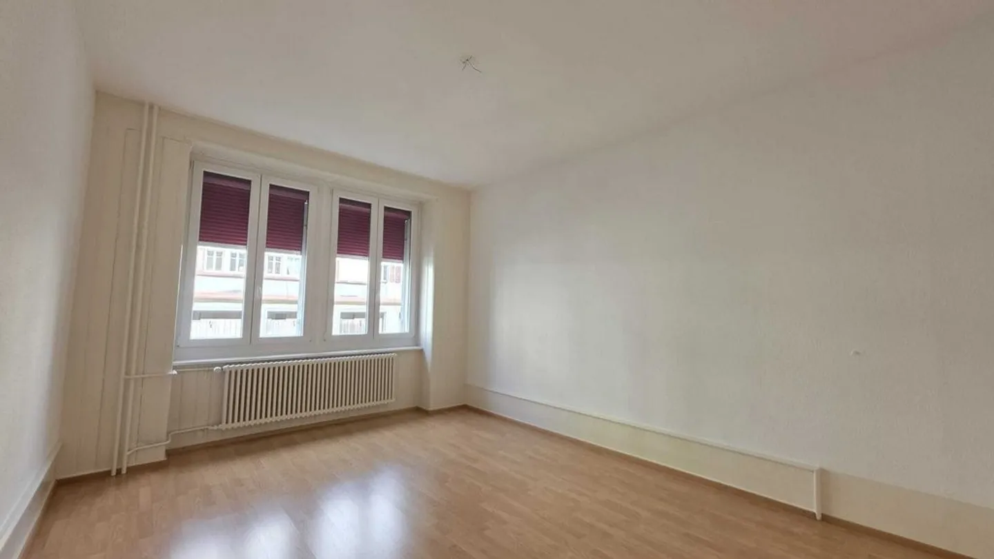 Appartement spacieux avec jardin - Photo 7 sur 11