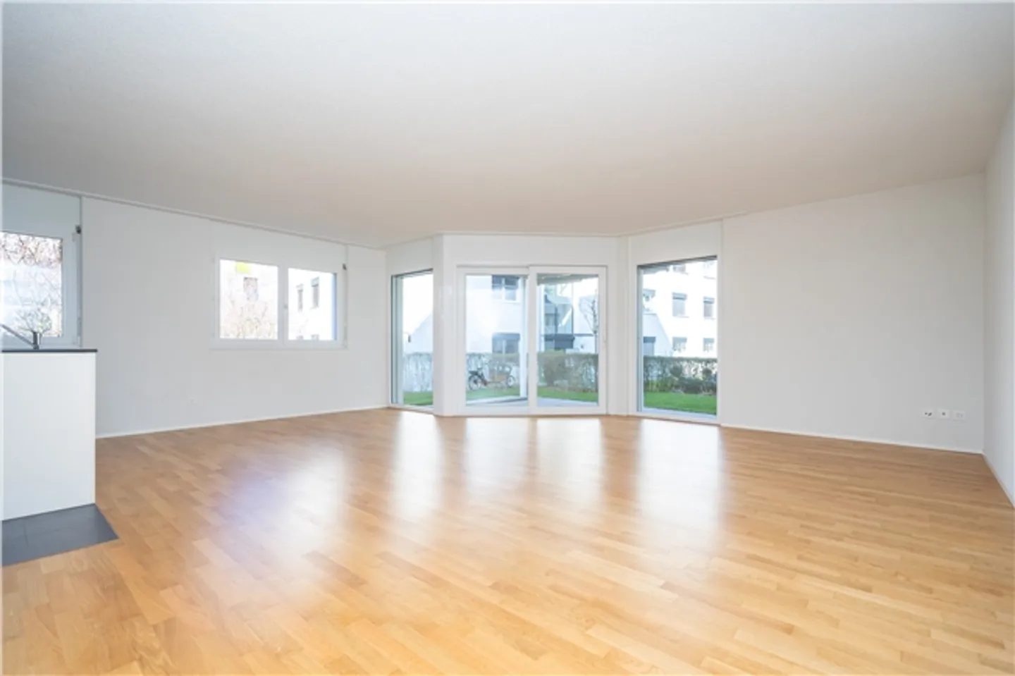 Cozy 3.5-room apartment on the ground floor - Photo 2 of 8