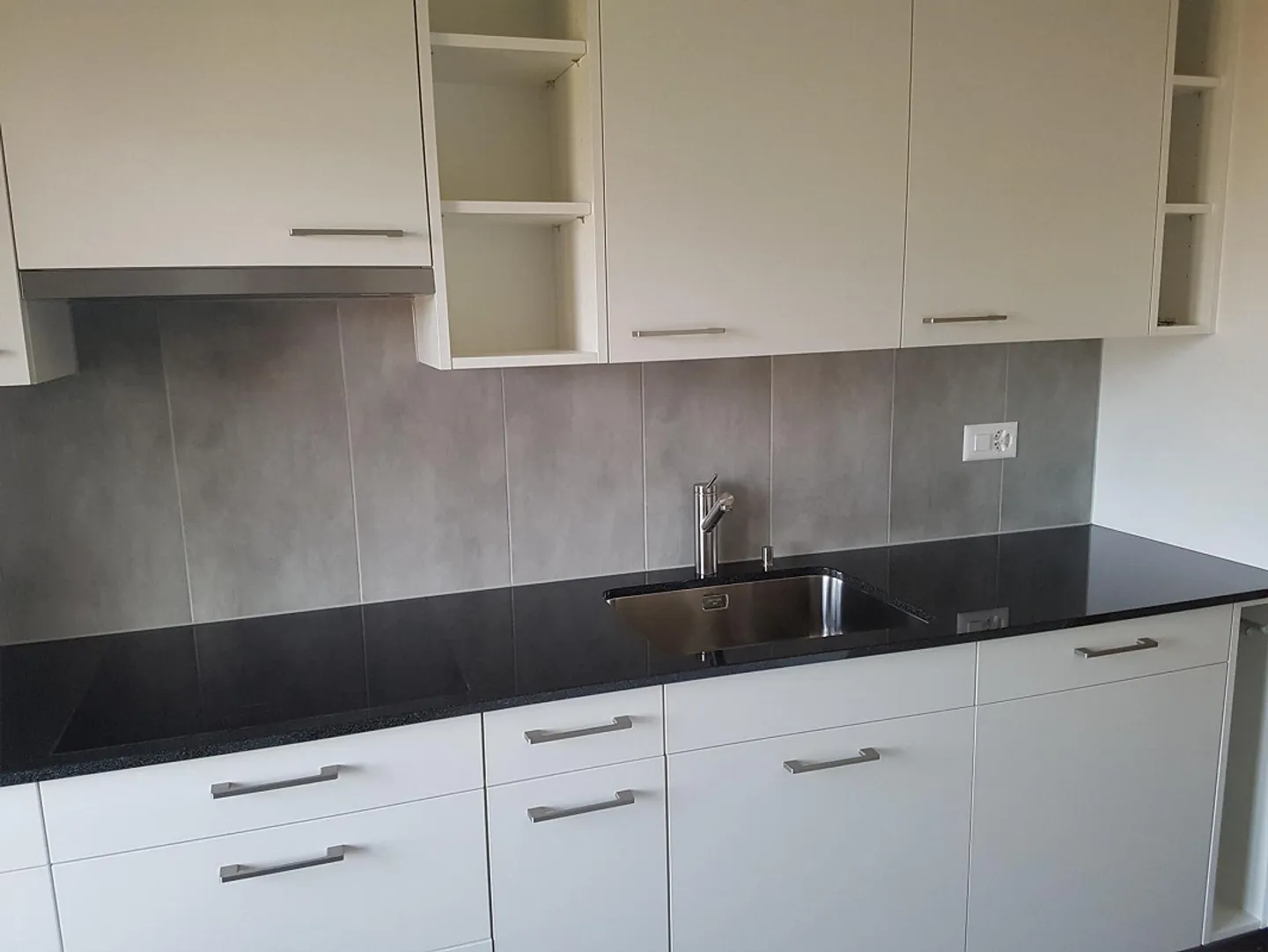 Charmante Dachwohnung - Foto 4 von 10