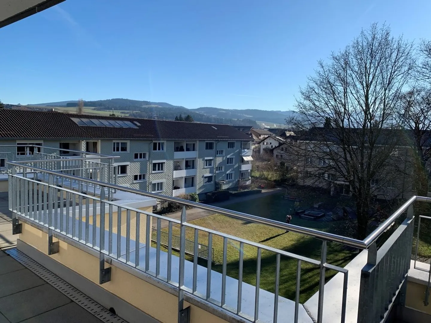 Appartement en attique avec vue magnifique ! - Photo 9 sur 11