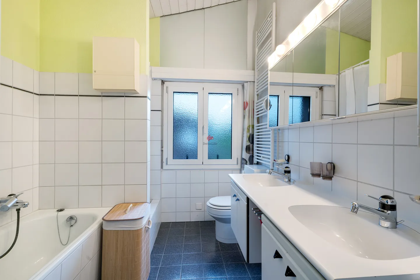 Idyllisches Zuhause mit Garten und Biotop - Foto 9 von 13