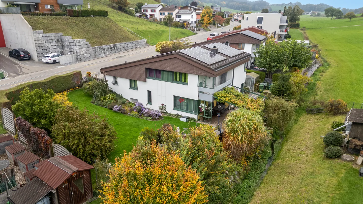 Idyllisches Zuhause mit Garten und Biotop - Foto 12 von 13
