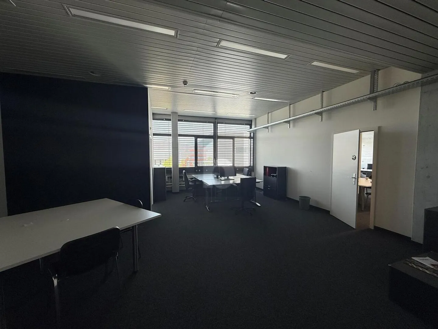 Bureau à louer - Photo 3 sur 6